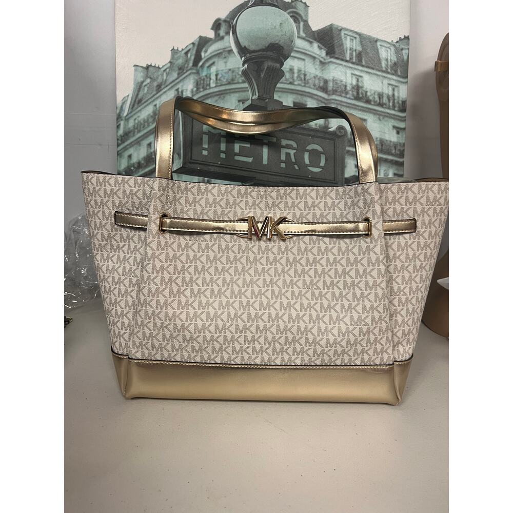 Michael Kors 35S4G6RT9M Sheila Large Tote Bag